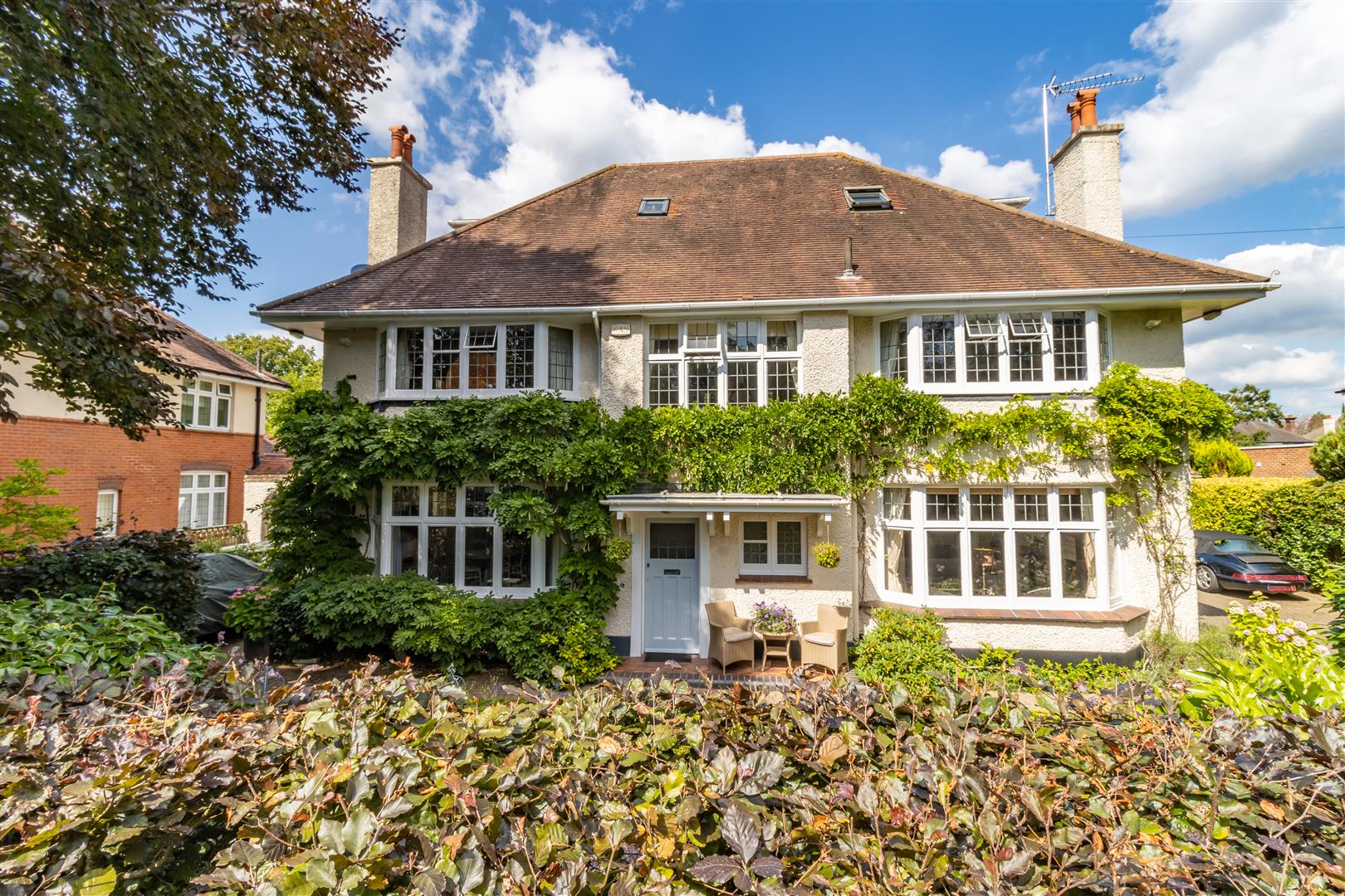 Property information Luxury & Prestige